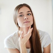 Wow! 5 Cara Ini Bisa Hilangkan Bekas Jerawat dalam Sehari!