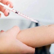 [FORUM] Suntik Vitamin C Buat Memutihkan Kulit, Efektif atau Bahaya?