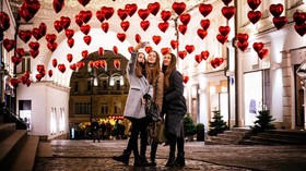 Ragam Tradisi Unik Hari Valentine di Berbagai Negara