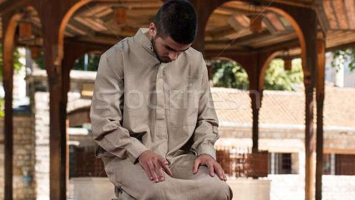 [FORUM] Kalian setuju gak kalo cowok abis solat jumat keliatan lebih ganteng?