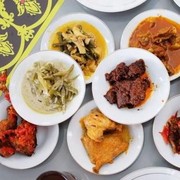 [FORUM] Lebih suka masakan padang atau masakan manado nih?