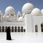 [FORUM] Udah tau belum kenapa wanita haid dilarang masuk masjid?