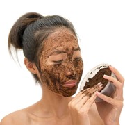 [FORUM] Ada yang udah pernah coba scrub muka pake kopi?