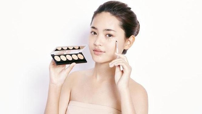 Ini Dia 5 Concealer yang Paling Banyak Dicari Wanita Karena Kemampuan Coveragenya