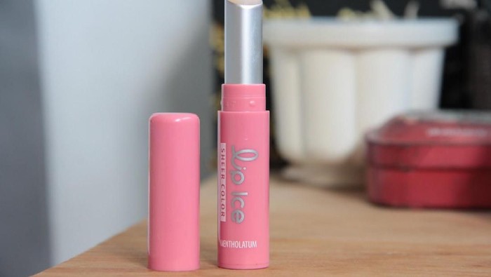 [FORUM] Lip ice sheer color masih ada gak ya sekarang?