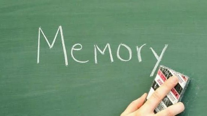 [FORUM] Lho, udah punya pacar kok masih hubungin mantan?