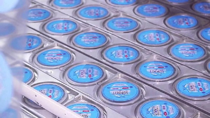 [FORUM] Kenapa air mineral gelas ada rasa plastiknya ya?