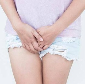 Putihkan Secara Alami Selangkangan Berwarna Hitam dengan 5 Cara Alami Ini!