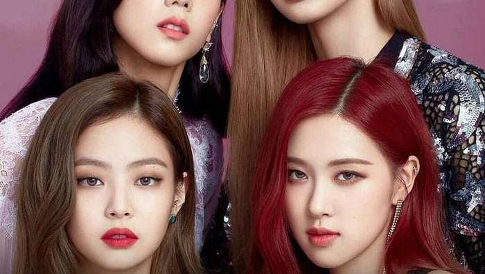 Mau Tampil Bak Personel Blackpink? Coba Warna Softlens Ini Ladies!