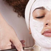 Rahasia Kulit Wajah Cerah dengan Masker Bengkoang dari Mustika Ratu