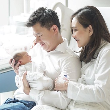 Ternyata, Suami Sempat Menghilang Usai Shandy Aulia Melahirkan