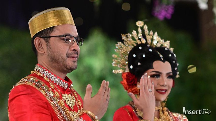Danny Bimo Hendro Utomo resmi menikah dengan gadis asal Makassar, Raiyah Chitra Caesaria, Sabtu (15/2).