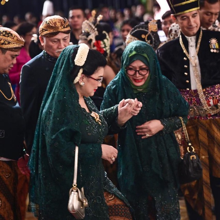 <p>Putra Siti Hardiyanti Indra Rukmana, Danny Bimo Hendro Utomo dan Raiyah Chitra Caesaria menggelar akad nikah dan resepsi di Hotel Mulia Senayan, Jakarta, pada Sabtu, 15 Februari 2020. (Foto: Istimewa)</p>