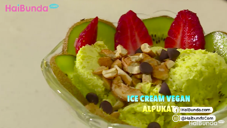 Menu diet, umumnya memiliki rasa yang kurang menarik di lidah. Namun berbeda dengan menu yang satu ini. Coba yuk, resep diet ice cream vegan alpukat.
