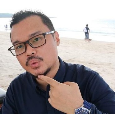 Gelar Psikologi Diragukan, Dedy Susanto Pamer Ijazah & Disertasi