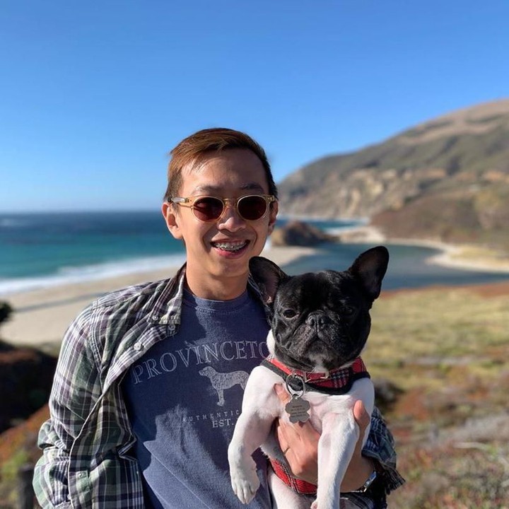 <p>Selain mengunggah foto anjing kesayangannya, Alfandy juga sering mengunggah dirinya saat travelling. (Foto: Instagram @alfandynp)</p>