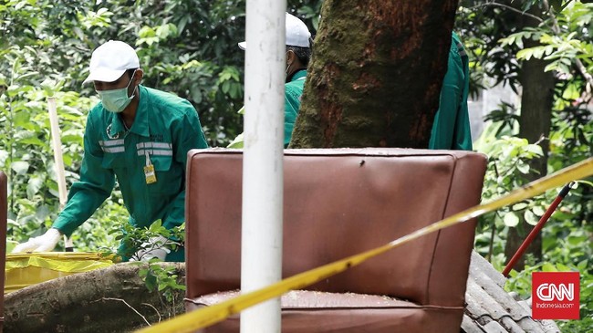 Kepala Batan, Anhar Riza Antariksawan menunggu hasil penyelidikan polisi terkait kasus dugaan pegawai Batan menyimpan banyak zat radioaktif di rumah.