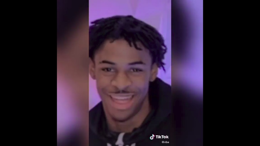 Lagu Melly Goeslaw yang berjudul Bagaikan Langit lagi-lagi dipakai oleh NBA All Star di TikTok.