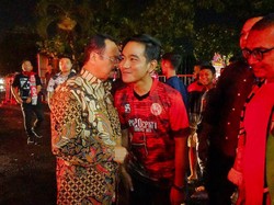 PDIP Gantung Tiket Pilkada Solo, Trik Cegah Gibran-Purnomo Membelot?