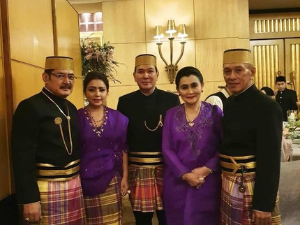 Potret Hangat Mayangsari & Bambang Trihatmodjo di Tengah Keluarga Cendana