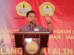 Di Depan Alumni FH Unsoed, Sekjen MPR Bicara Kemajuan Bangsa & Negara
