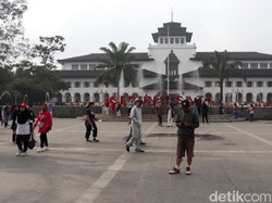 Mau Liburan? Cek Dulu Kondisi PPKM Bandung Desember 2021
