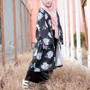 Tetap Syar'i dan Modis Saat Ngantor, Bisa Kok!