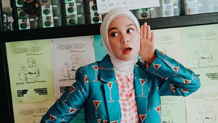 Tampil Lebih Cerah, Ini Inspirasi Outfit Colorful untuk Hijabers Tampil Lebih Cerah, Ini Inspirasi Outfit Colorful untuk Hijabers