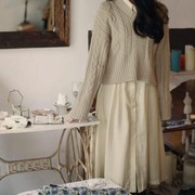 Liburan Ke Tempat Dingin? 7 Referensi Knitting Style Ini Wajib Kamu Tiru!