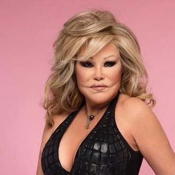img-title Duh! Kecanduan Oplas, 6 Selebriti Dunia Ini Malah Terlihat Aneh