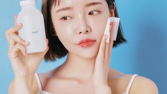 Buat Kamu yang Pakai Toner Setiap Hari, Udah Tahu Fakta Ini Belum?