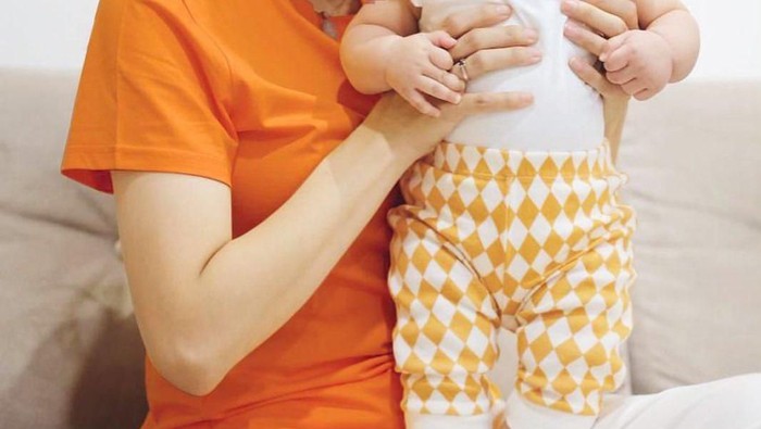 Deretan Artis yang Melahirkan di Tahun 2019