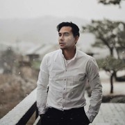 Sering Dijuluki Hot Daddy, Ini Potret Darius Sinathrya yang Makin Keren