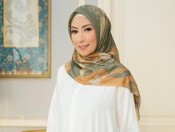 Sultan Djorghi Jadi Kontroversi Pamer Foto Annisa Trihapsari Tanpa Hijab
