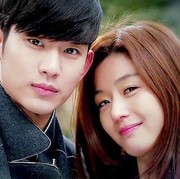 Para Cewek Hobi Nonton Drama Korea, Ternyata Ini Lho Alasannya!