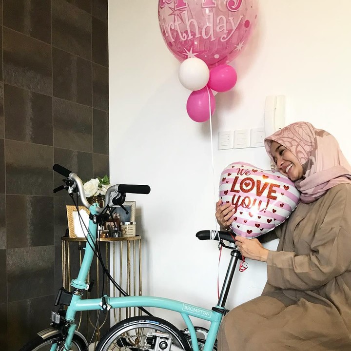 <p>Dalam caption, Emran pun menyebut Bella sebagai Home Minister alias menteri rumah tangga. (Foto: Instagram @imkoombre)</p>