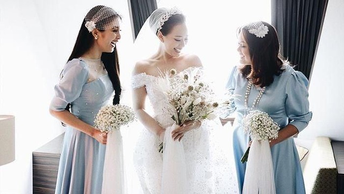 Tampil Memukau dengan Tudung Pengantin, Ini 7 Inspirasi Veil Pernikahan Artis Indonesia