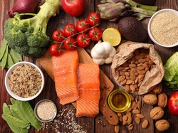 Agar Tetap Sehat dan Bugar, Coba 3 Jenis Makanan Ini