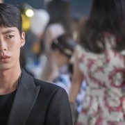 Kerennya Potret Lee Jae Wook di Pemotretan High Cut Terbaru