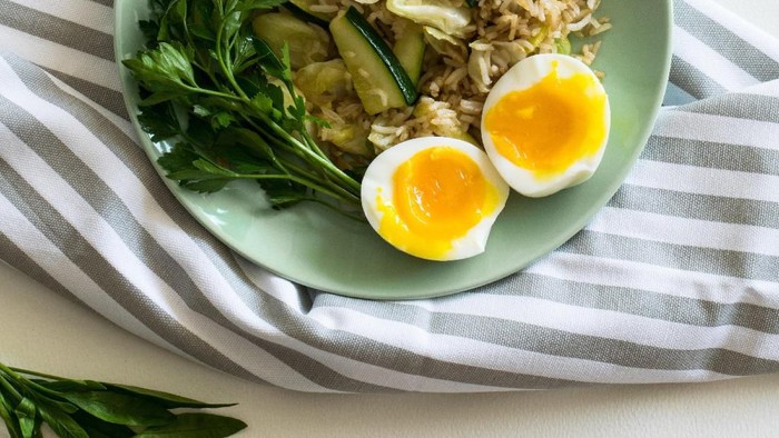 7 Asupan Makanan untuk Memulihkan Kesehatan Pasca Melahirkan