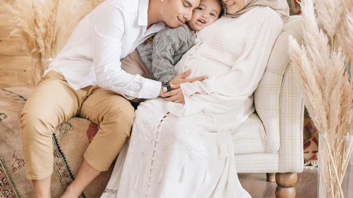 Cerita Suka Duka Rachel Vennya Melahirkan Anak Kedua