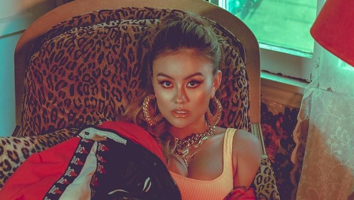 Punya Prestasi Segudang, Tapi 5 Kontroversi Ini Juga Pernah Menimpa Agnez Mo