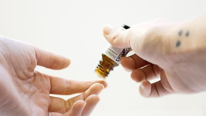 Cara Tepat Gunakan Serum Vitamin C agar Kulit Lebih Bersinar