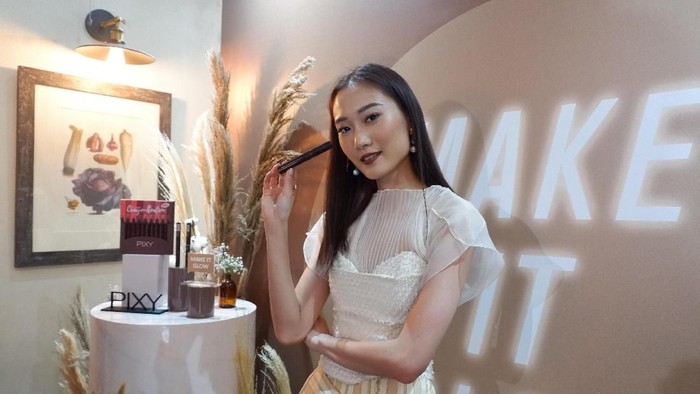 5 Produk Terbaru PIXY Make It Glow untuk Riasan Glowing Setiap Hari, Buruan Koleksi!