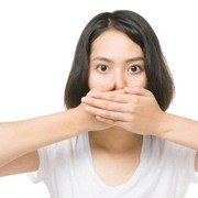 Temanmu Bau Badan? Ini Cara Halus Berikan Kritik Tanpa Bikin Dia Tersinggung