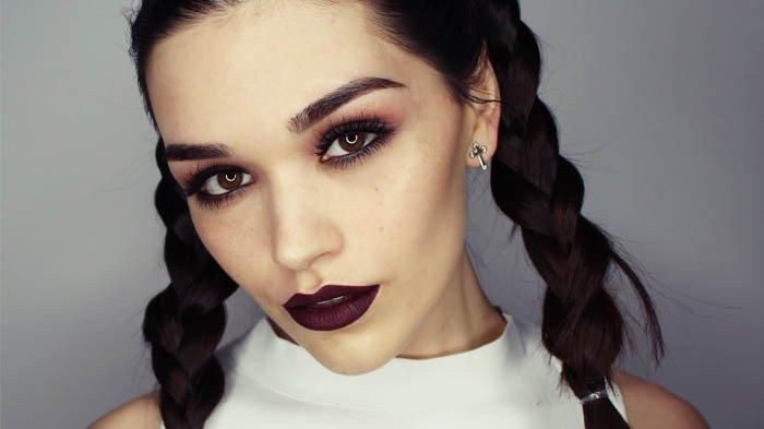 Gaya Make up 90an Bakal Hits Lagi di Kalangan Milenial?