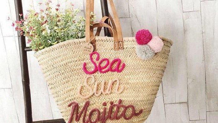 Tas Purun ala Vivi Zubedi untuk Gaya Bohemian yang Kece Abis!