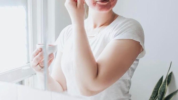 Tips Persiapkan Kulit Sehat Sebelum Traveling