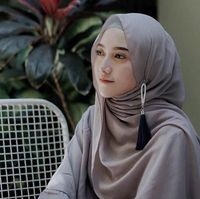 anting hijab pashmina