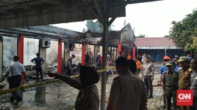 Gudang Mapolres Ogan Ilir Sumsel Terbakar